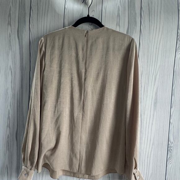 Vince Women's Drape Neck Tassel Blouse Champagne Size 12 - Picture 4 of 8